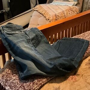 Men’s Joe's Jeans Relaxed Fit in Dark Blue